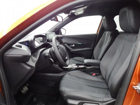 Peugeot e-2008 Electrico Allure 136 100kW