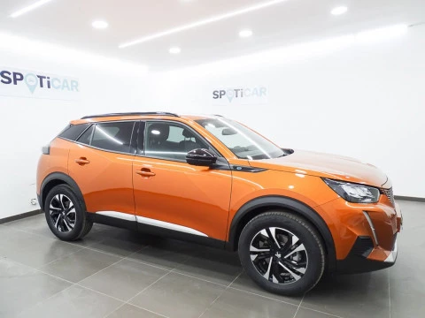 Peugeot e-2008 Electrico Allure 136 100kW