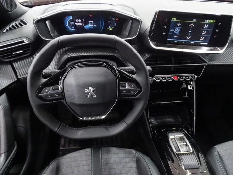 Peugeot e-2008 Electrico Allure 136 100kW