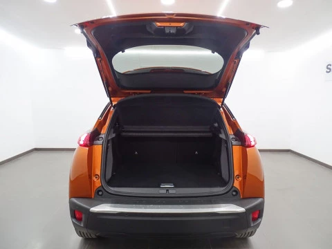 Peugeot e-2008 Electrico Allure 136 100kW