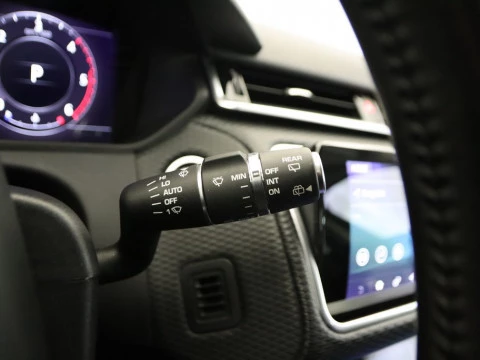 Land Rover RANGE ROVER VELAR 2.0 D180 S AUTO 4WD 5P