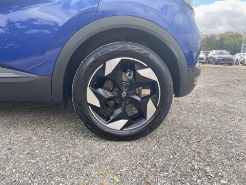 Renault Captur techno Eco-G 100cv (74 kW)