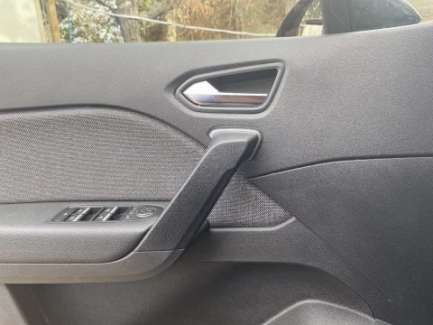 Renault Captur techno Eco-G 100cv (74 kW)