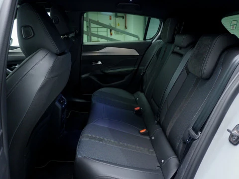 Peugeot e-308 5P First Edition Eléctrico 115kW (156CV)