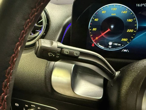 Mercedes-Benz GLB GLB 200 d