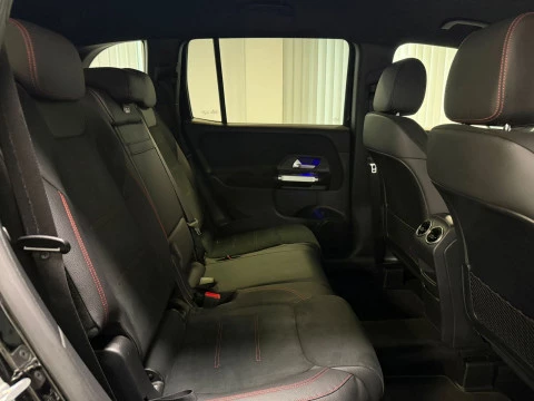 Mercedes-Benz GLB GLB 200 d