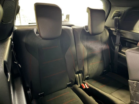 Mercedes-Benz GLB GLB 200 d