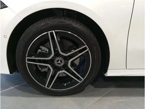 Mercedes-Benz Clase A 250 e