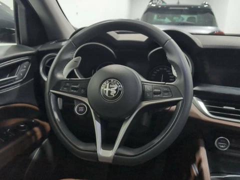 Alfa Romeo Stelvio 2.2 Diésel 154kW (210CV) Executive Q4