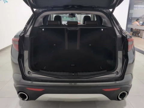 Alfa Romeo Stelvio 2.2 Diésel 154kW (210CV) Executive Q4
