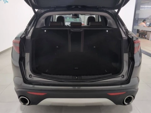 Alfa Romeo Stelvio 2.2 Diésel 154kW (210CV) Executive Q4