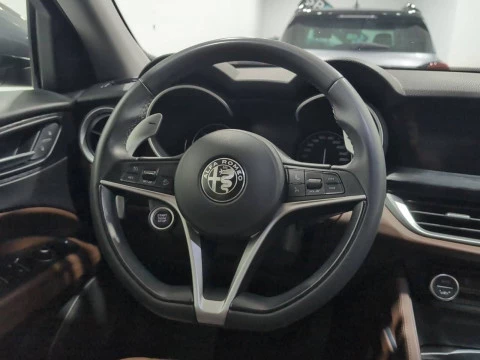 Alfa Romeo Stelvio 2.2 Diésel 154kW (210CV) Executive Q4