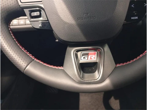 Toyota C-HR - GR SPORT Edition Plug-in Hybrid 220