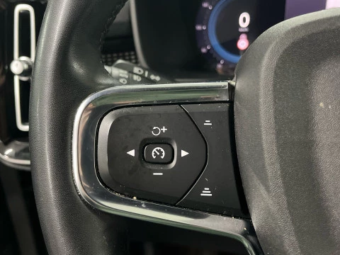 Volvo XC40 XC40 B3 (G) CORE AUTO