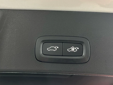 Volvo XC40 XC40 B3 (G) CORE AUTO