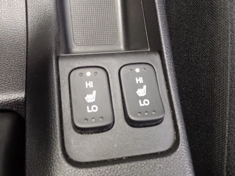 Honda Jazz 1.3 i-VTEC ELEGANCE NAVI Honda Jazz 1.3 i-VTEC ELEGANCE NAVI