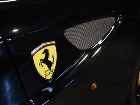 Ferrari FF -