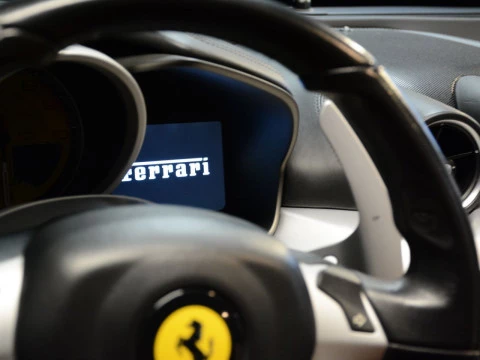 Ferrari FF -