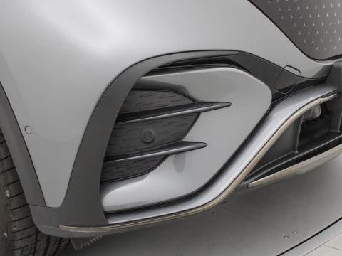 Mercedes-Benz EQE 350+