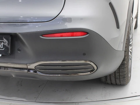 Mercedes-Benz EQE 350+