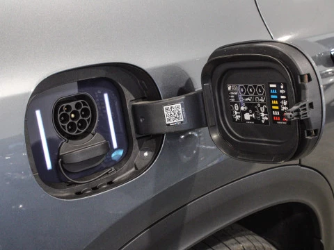 Mercedes-Benz EQE 350+