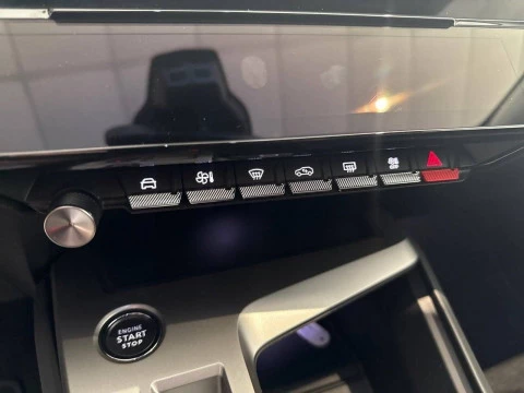 Peugeot 308 5P Allure BlueHDi 130 S&S EAT8