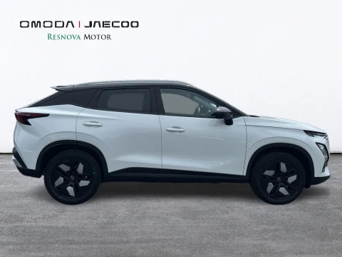 Omoda 5 MY2 - Premium 1.6 TGDI 108kW (14cv)