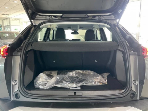 Peugeot 2008 Active Pack BlueHDI 81kW (110CV)