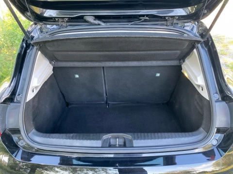 Renault Clio Intens TCe 67 kW (91CV)