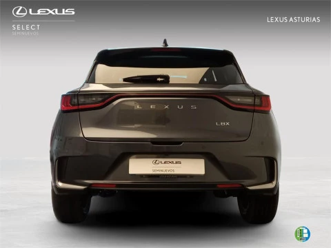 Lexus LBX EMOTION+