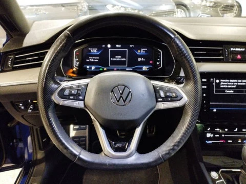 Volkswagen Passat R-Line 2.0 TSI 140kW (190CV) DSG