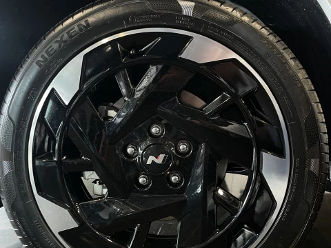 Hyundai Kona EV 150kW 65kWh N Line