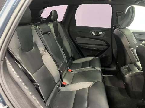 Volvo XC60 2.0 B4 D AWD R-Design Auto