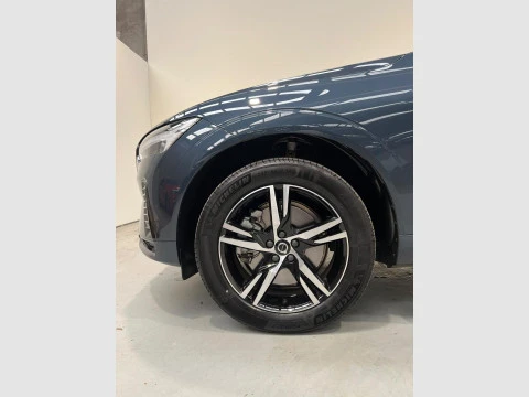 Volvo XC60 2.0 B4 D AWD R-Design Auto