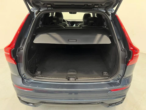 Volvo XC60 2.0 B4 D AWD R-Design Auto