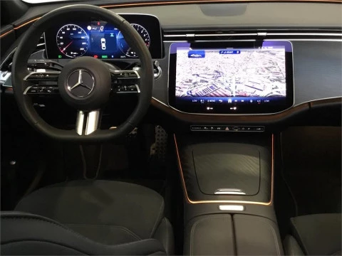 Mercedes-Benz Clase E 300 de con tecnología hibrida EQ