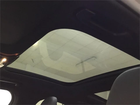 Mercedes-Benz Clase E 300 de con tecnología hibrida EQ