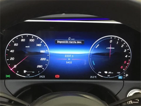 Mercedes-Benz Clase E 300 de con tecnología hibrida EQ