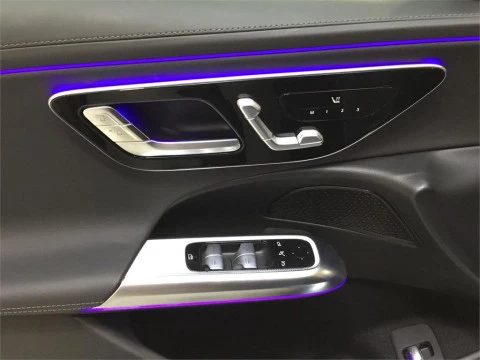 Mercedes-Benz Clase E 300 de con tecnología hibrida EQ