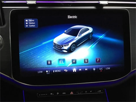 Mercedes-Benz Clase E 300 de con tecnología hibrida EQ