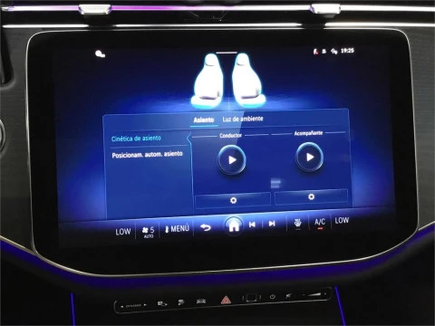 Mercedes-Benz Clase E 300 de con tecnología hibrida EQ