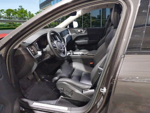 Volvo XC60 2.0 B4 D AWD Ultimate Bright Auto