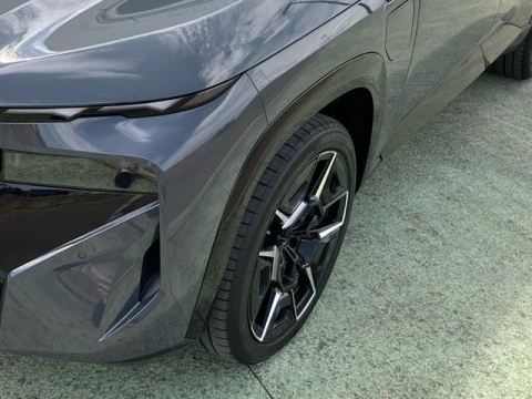 BMW XM 50e 350 kW (476 CV)