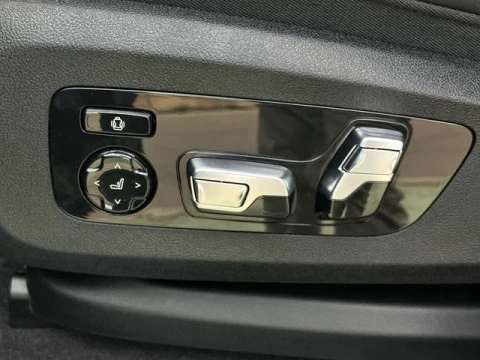BMW XM 50e 350 kW (476 CV)