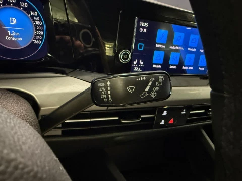 Volkswagen Golf Life 1.5 TSI 96kW (130CV)