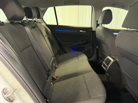 Volkswagen Golf Life 1.5 TSI 96kW (130CV)