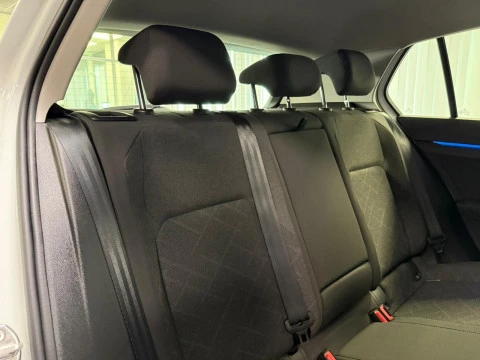 Volkswagen Golf Life 1.5 TSI 96kW (130CV)