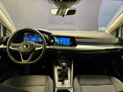 Volkswagen Golf Life 1.5 TSI 96kW (130CV)