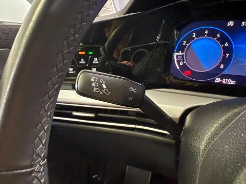 Volkswagen Golf Life 1.5 TSI 96kW (130CV)