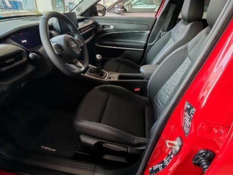 Jeep Avenger 1.2 G 74KW ALTITUDE 5P